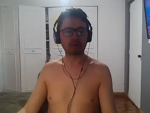 Diptongo online show from 23, 11, 2025