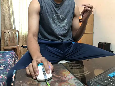 Zeuhorny online show from 5, 12, 2024