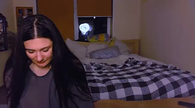 VoluptuousDreams online show from 15, 12, 2024