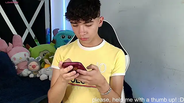 Snapshot of Niico_Cruz chatting on 15, 1, 2025 Niico Cruz online show from 15, 1, 2025