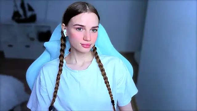 Snapshot of StellaLawless chatting on 16, 10, 2025 StellaLawless online show from 16, 10, 2025