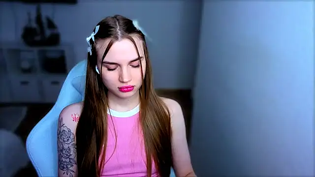 Snapshot of StellaLawless chatting on 7, 11, 2025 StellaLawless online show from 7, 11, 2025