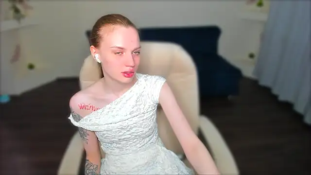 StellaLawless online show from 16, 4, 2026