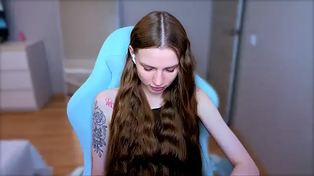 StellaLawless online show from 29, 5, 2026