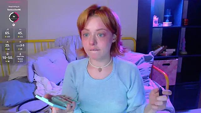 KatieMelone online show from 2, 12, 2024