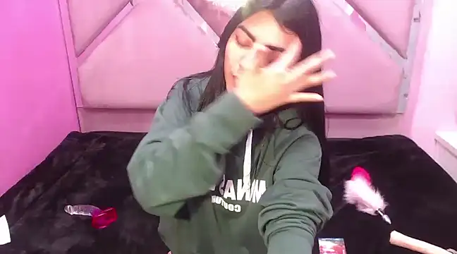 IsisRouse online show from 9, 1, 2025