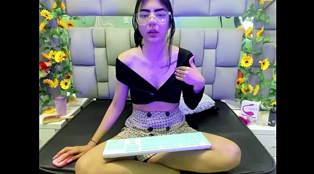 IsisRouse online show from 25, 2, 2025