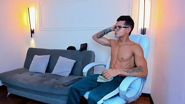 Paradise boy s online show from 29, 11, 2025