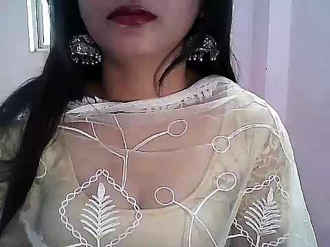 Snapshot of Model-Tanya chatting on 6, 2, 2025 Model-Tanya online show from 6, 2, 2025