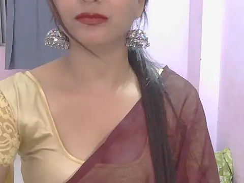 Snapshot of Model-Tanya chatting on 6, 2, 2025 Model-Tanya online show from 6, 2, 2025