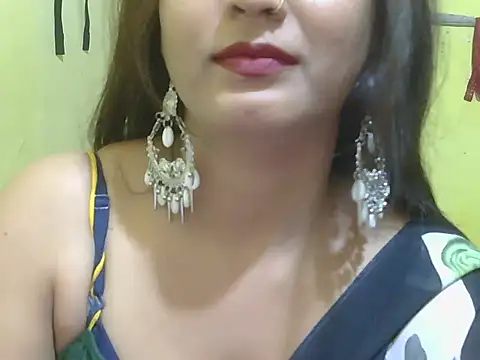 Snapshot of Model-Tanya chatting on 10, 2, 2025 Model-Tanya online show from 10, 2, 2025