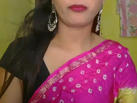 Snapshot of Model-Tanya chatting on 18, 2, 2025 Model-Tanya online show from 18, 2, 2025