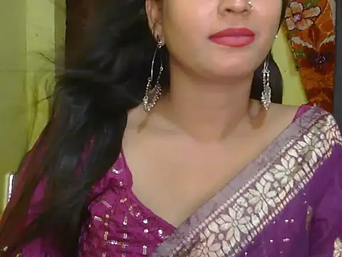 Snapshot of Model-Tanya chatting on 8, 3, 2025 Model-Tanya online show from 8, 3, 2025