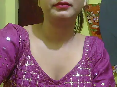 Snapshot of Model-Tanya chatting on 16, 3, 2025 Model-Tanya online show from 16, 3, 2025