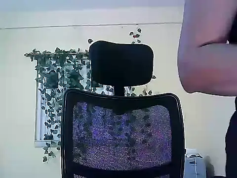 Model-Tanya online show from 1, 2, 2026