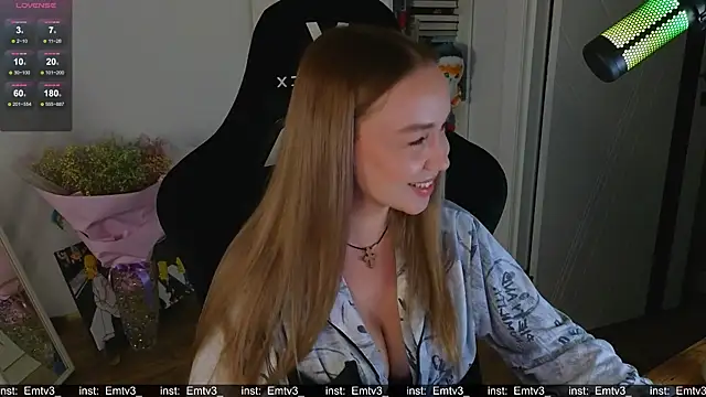 Emili1- online show from 28, 11, 2025