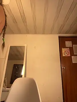 emma oxford online show from 25, 2, 2025