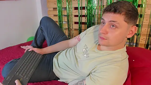 Snapshot of jordanscott20 chatting on 18, 3, 2025 jordanscott20 online show from 18, 3, 2025
