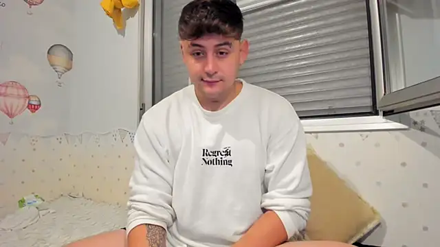 Snapshot of jordanscott20 chatting on 15, 10, 2025 jordanscott20 online show from 15, 10, 2025