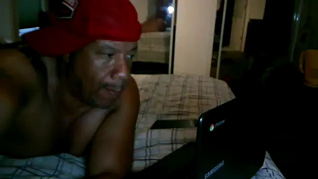 Snapshot of pimpdaddy4ever chatting on 30, 6, 2026 pimpdaddy4ever online show from 30, 6, 2026