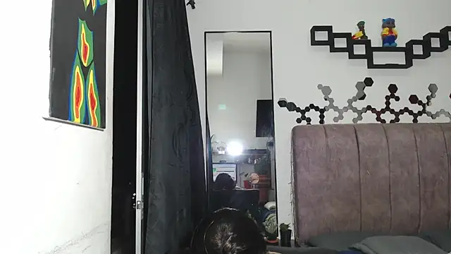 Liza Thurner online show from 7, 12, 2024