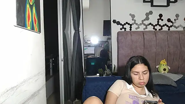 Liza Thurner online show from 31, 1, 2025