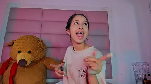 little-Emma online show from 23, 12, 2025