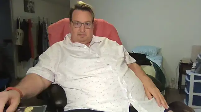 Snapshot of wvalentino chatting on 13, 12, 2024 wvalentino online show from 13, 12, 2024