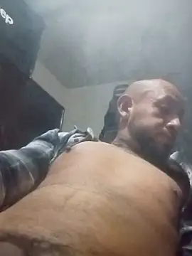 pineda1689 online show from 19, 10, 2025