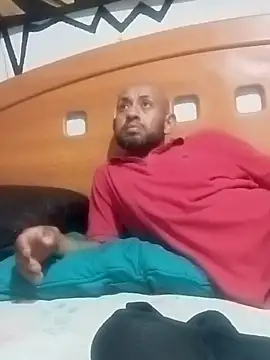 pineda1689 online show from 24, 4, 2026