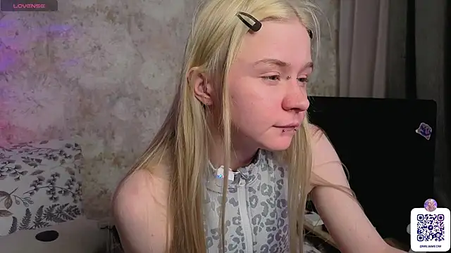 Snapshot of Milia_Parker chatting on 19, 5, 2026 Milia Parker online show from 19, 5, 2026