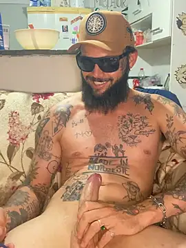 Leonpicudo online show from 15, 2, 2026