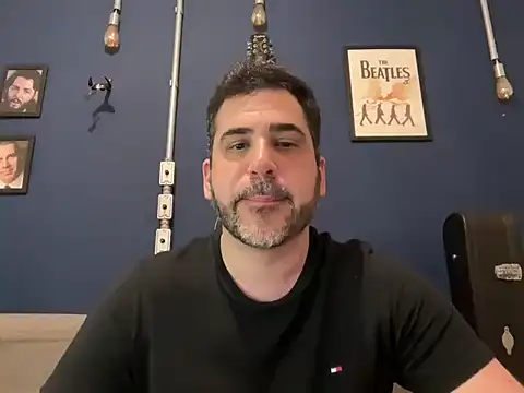 hotsafadinho online show from 1, 11, 2025