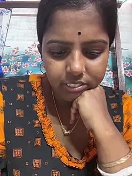 Beauty-queen online show from 15, 3, 2025