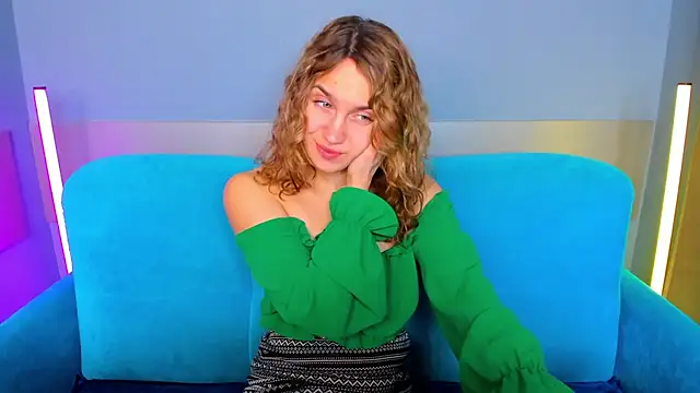 Milka Blond online show from 6, 2, 2025