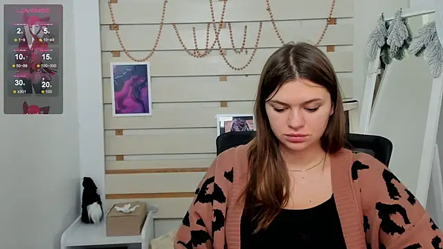 Josephine Kiss online show from 10, 1, 2025