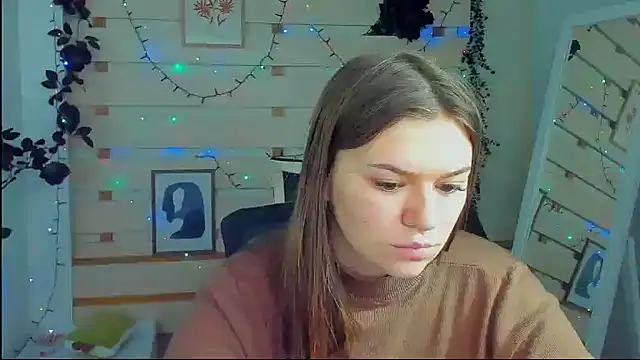 Josephine Kiss online show from 19, 4, 2026