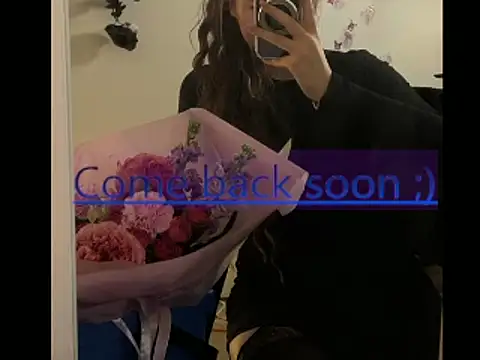 Snapshot of Josephine_Kiss chatting on 7, 7, 2026 Josephine Kiss online show from 7, 7, 2026
