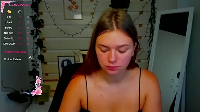 Snapshot of Josephine_Kiss chatting on 27, 7, 2026 Josephine Kiss online show from 27, 7, 2026