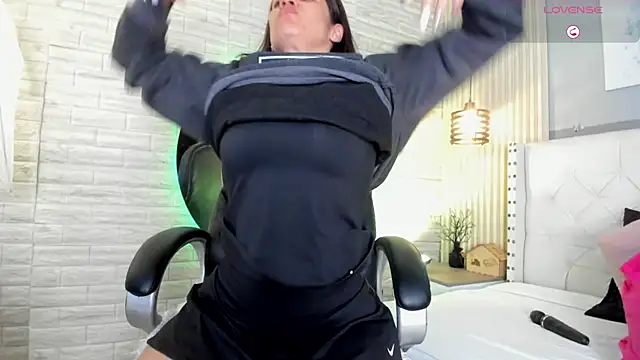 sussy  stone online show from 6, 4, 2026