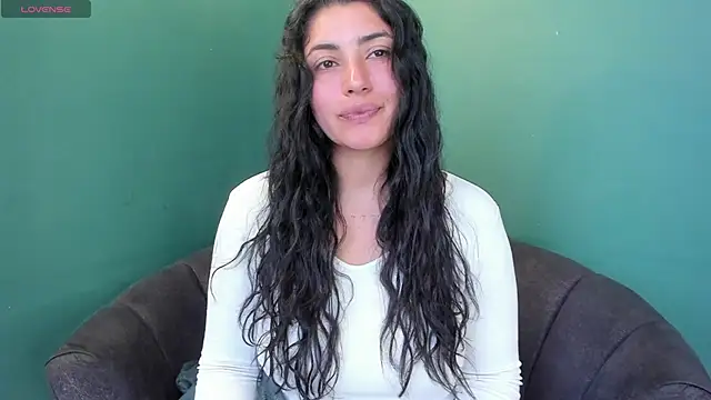 Danna 777  online show from 15, 12, 2025