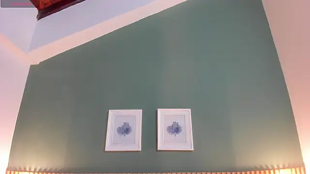  anavictoria  online show from 4, 11, 2025