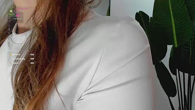 Snapshot of Whitney_Svonn chatting on 18, 12, 2024 Whitney Svonn online show from 18, 12, 2024