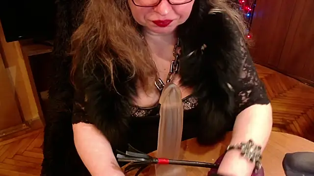 Snapshot of Miss_Tress chatting on 18, 12, 2024 Miss Tress online show from 18, 12, 2024