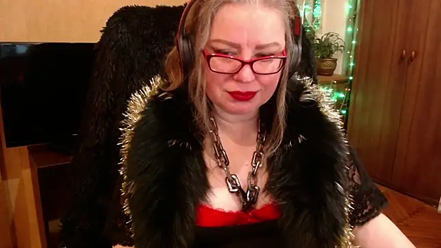 Snapshot of Miss_Tress chatting on 30, 12, 2024 Miss Tress online show from 30, 12, 2024
