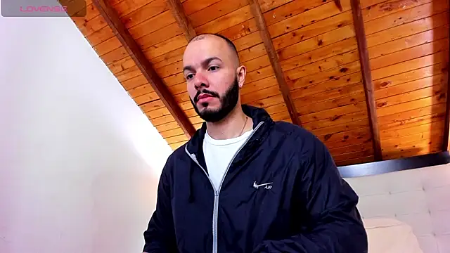 Tom Bailey online show from 30, 11, 2025