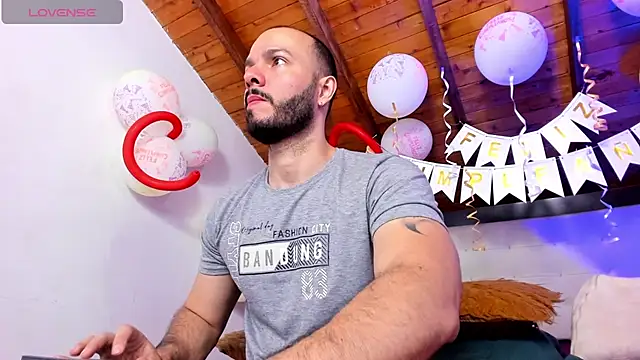 Tom Bailey online show from 20, 2, 2026