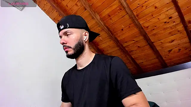 Tom Bailey online show from 17, 4, 2026