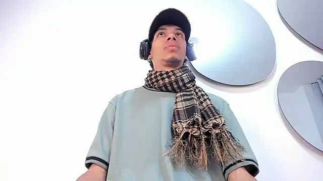 TomyMosterCock online show from 3, 1, 2025