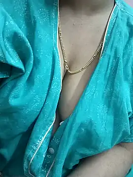 cuteyqueen online show from 20, 12, 2024